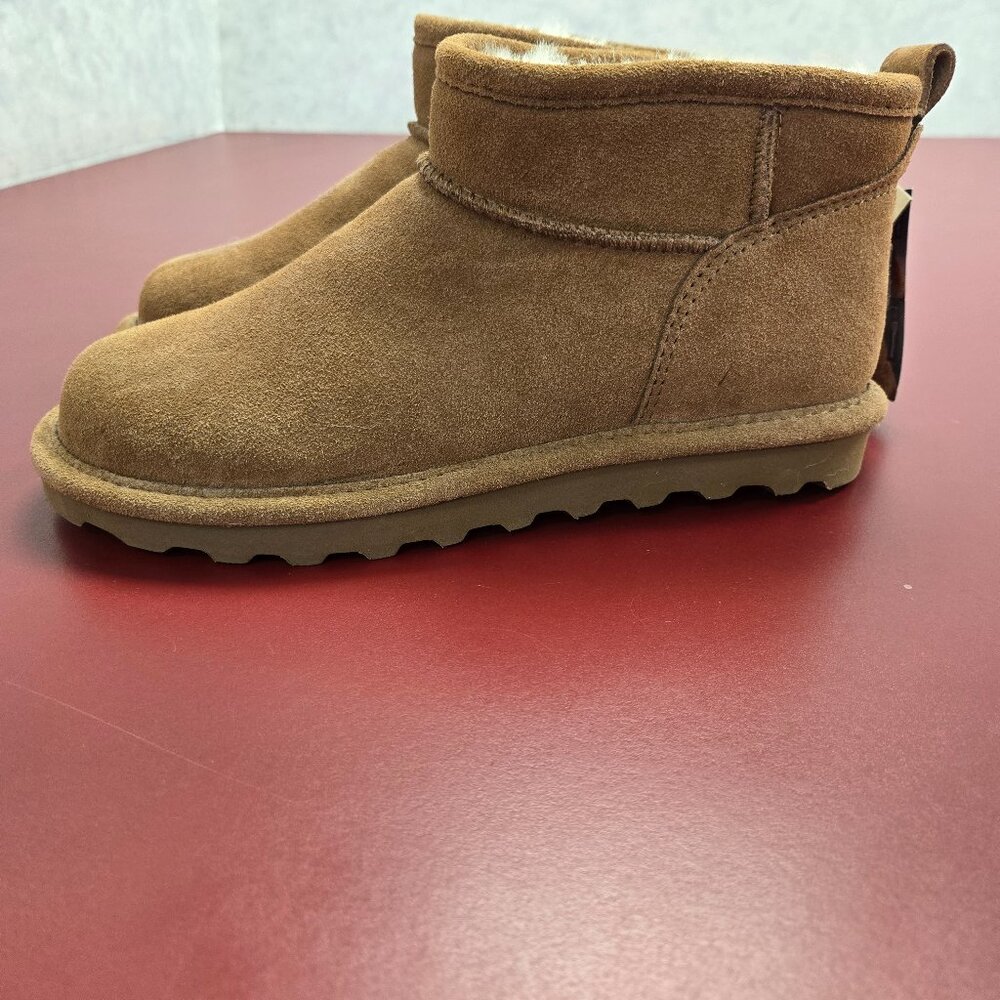 BEARPAW Women's Super Shorty Gothic Grape Boot - NWT